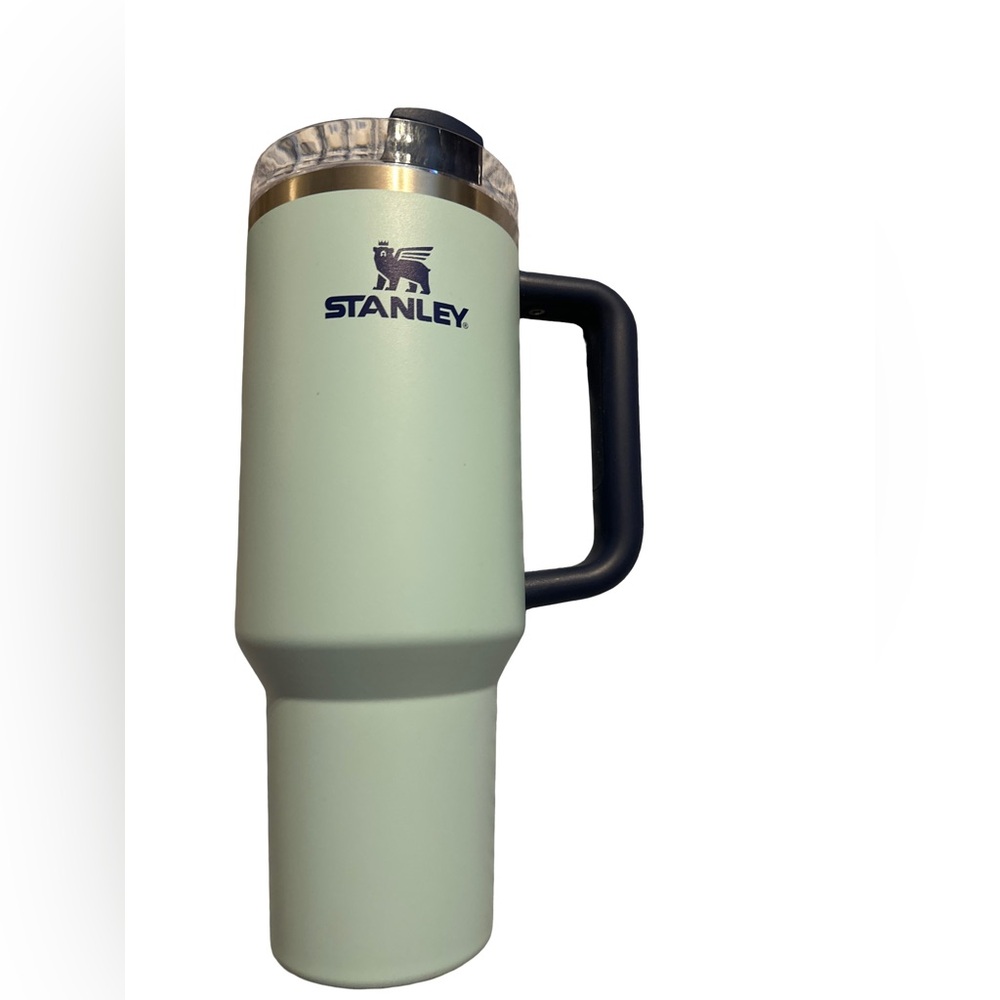 Stanley 40oz “Sea Foam” NEW w/o Tags *Limited Edition*